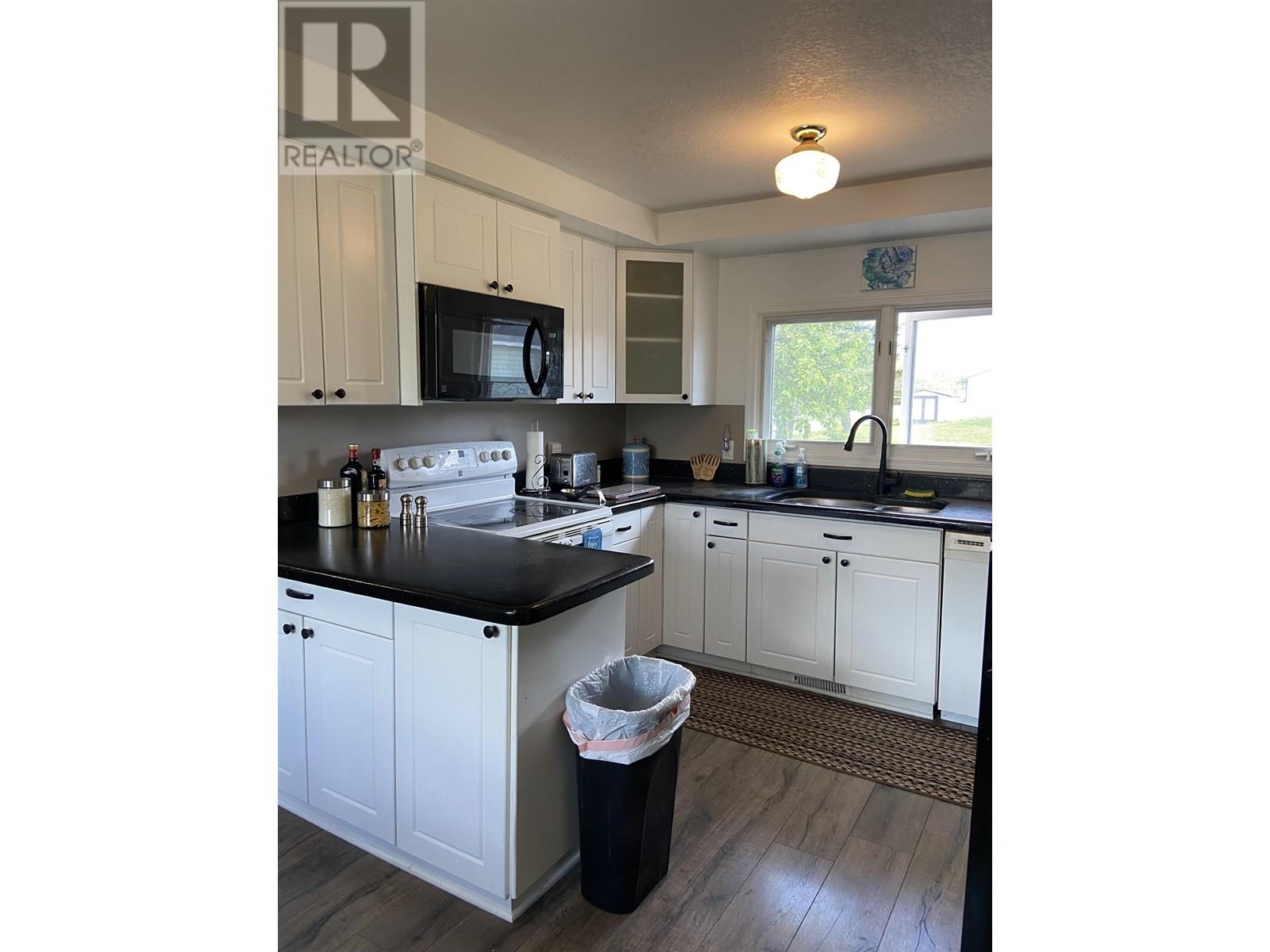 Photo 10 of 12279 Cottonwood Avenue, Fort St John BC