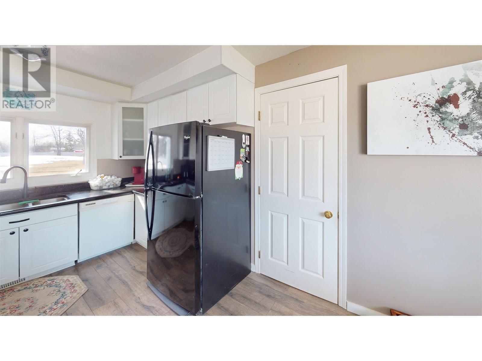 Photo 8 of 12279 Cottonwood Avenue, Fort St John BC