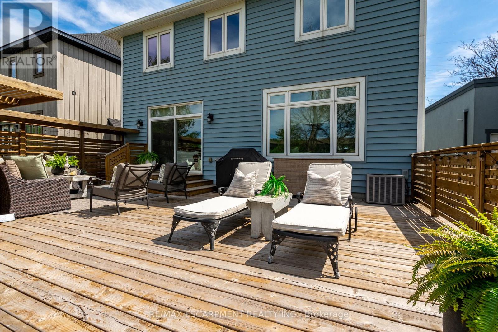 Photo 1 of 962 Beach Boulevard, Hamilton ON
