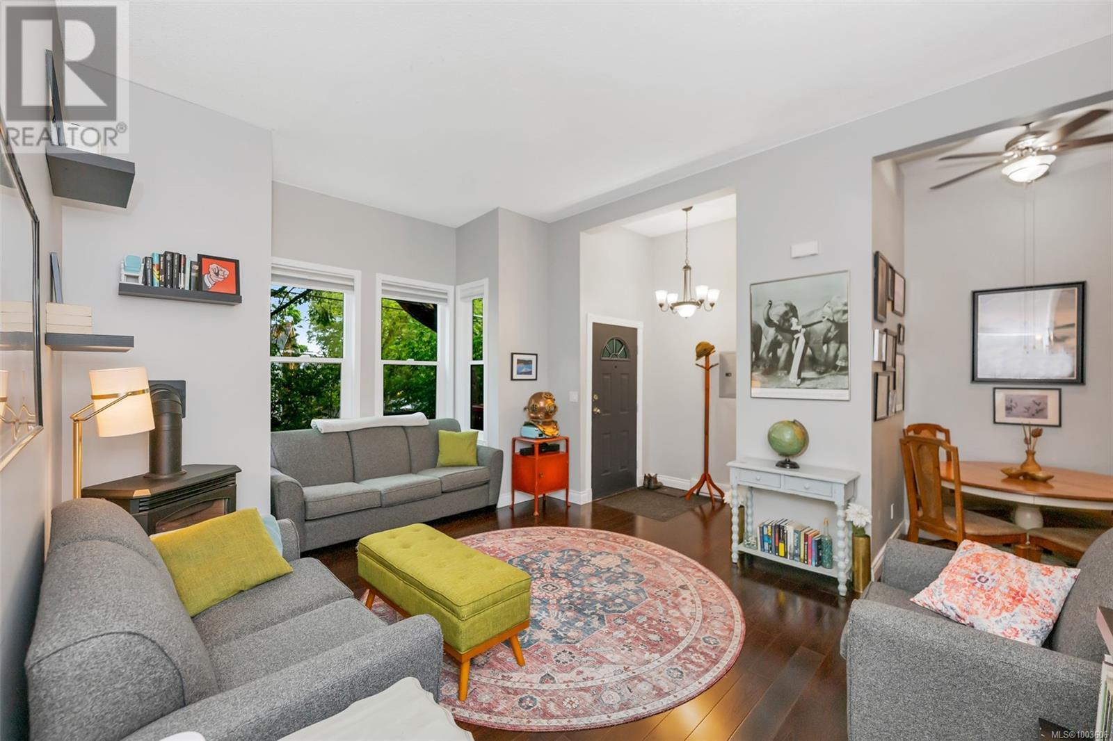 Single Family House Character for Sale in   Fort St Hillcrest House Victoria 