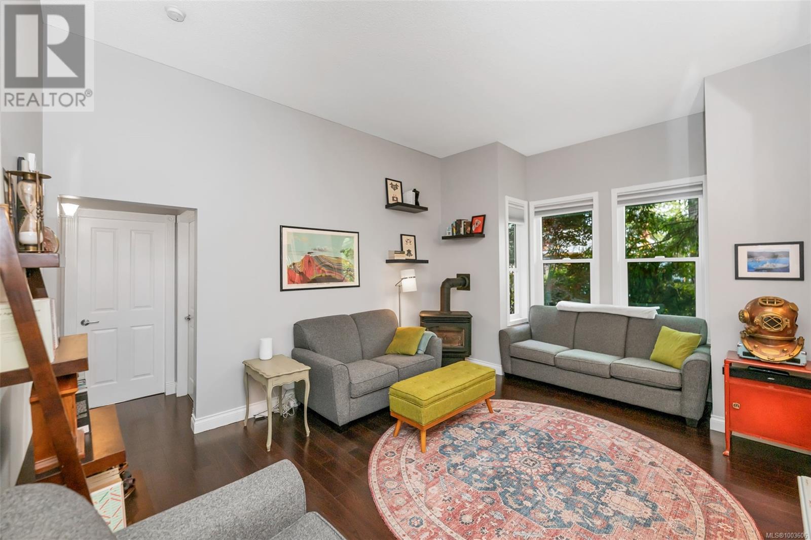 Single Family House Character for Sale in   Fort St Hillcrest House Victoria 