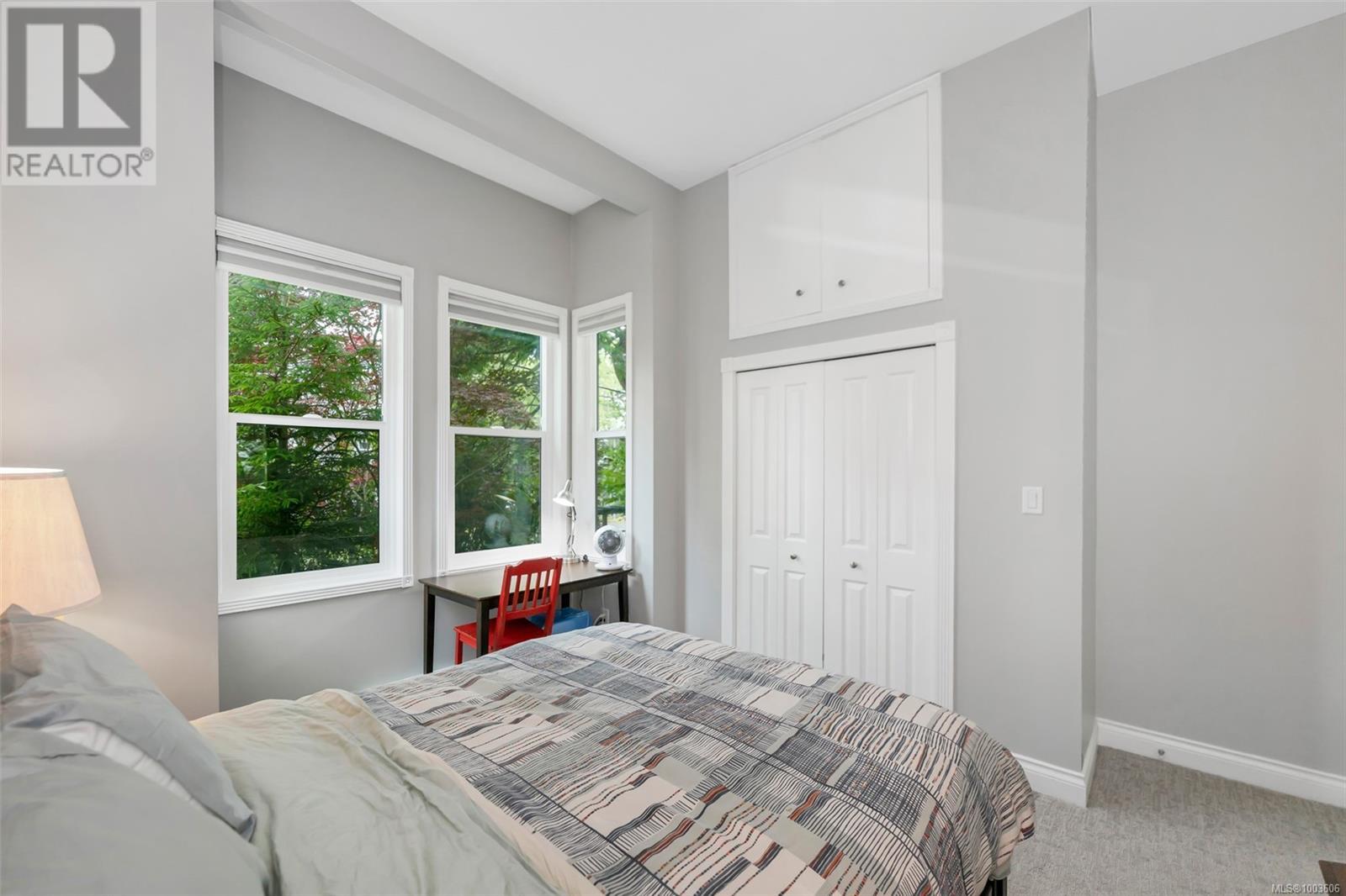 Single Family House Character for Sale in   Fort St Hillcrest House Victoria 