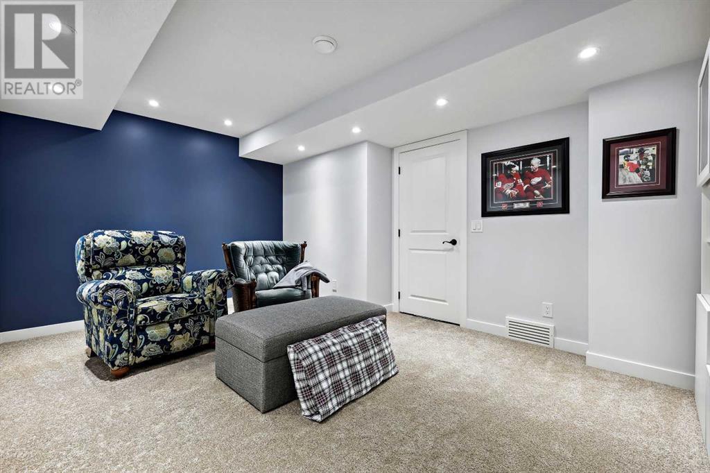 Single Family House Bungalow for Sale in  Midpark Crescent SE Midnapore Calgary 