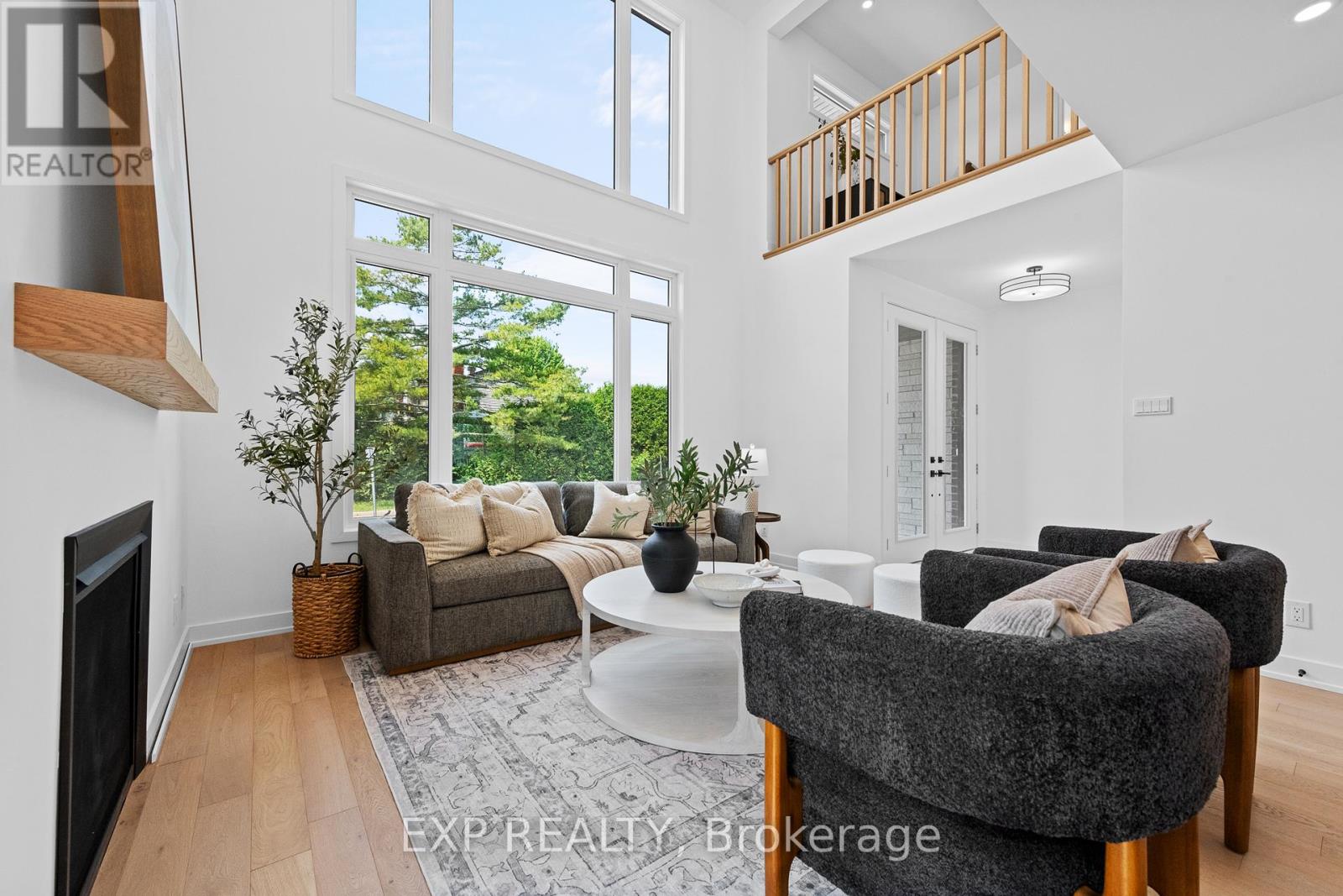 Floor to ceiling windows