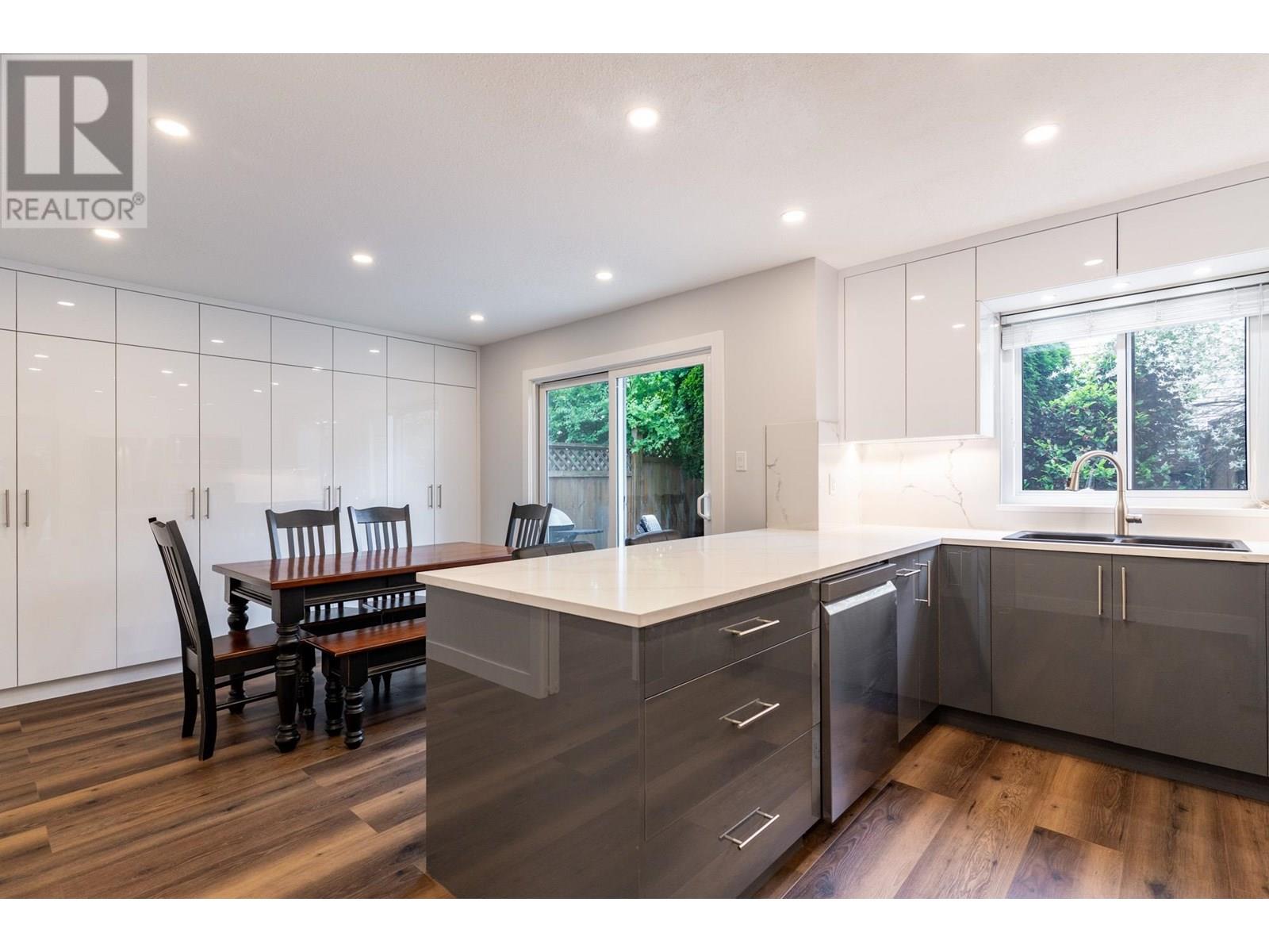 4734 CEDAR TREE LANE, Ladner