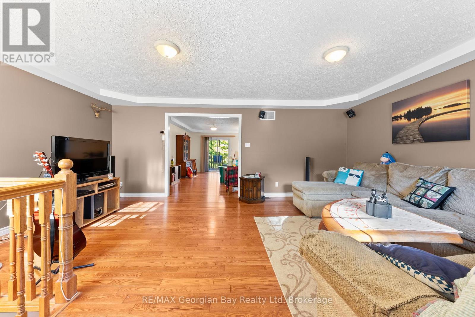 Photo 6 of 477 Albert Street, Tay ON
