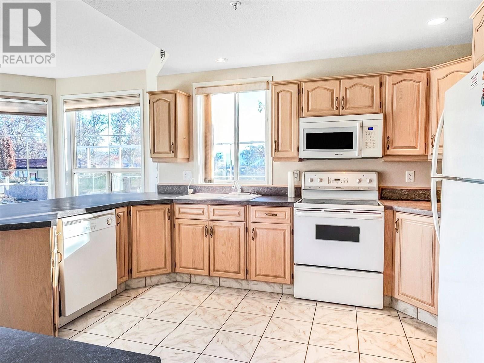 7801 Spartan Drive Unit# 116, Osoyoos