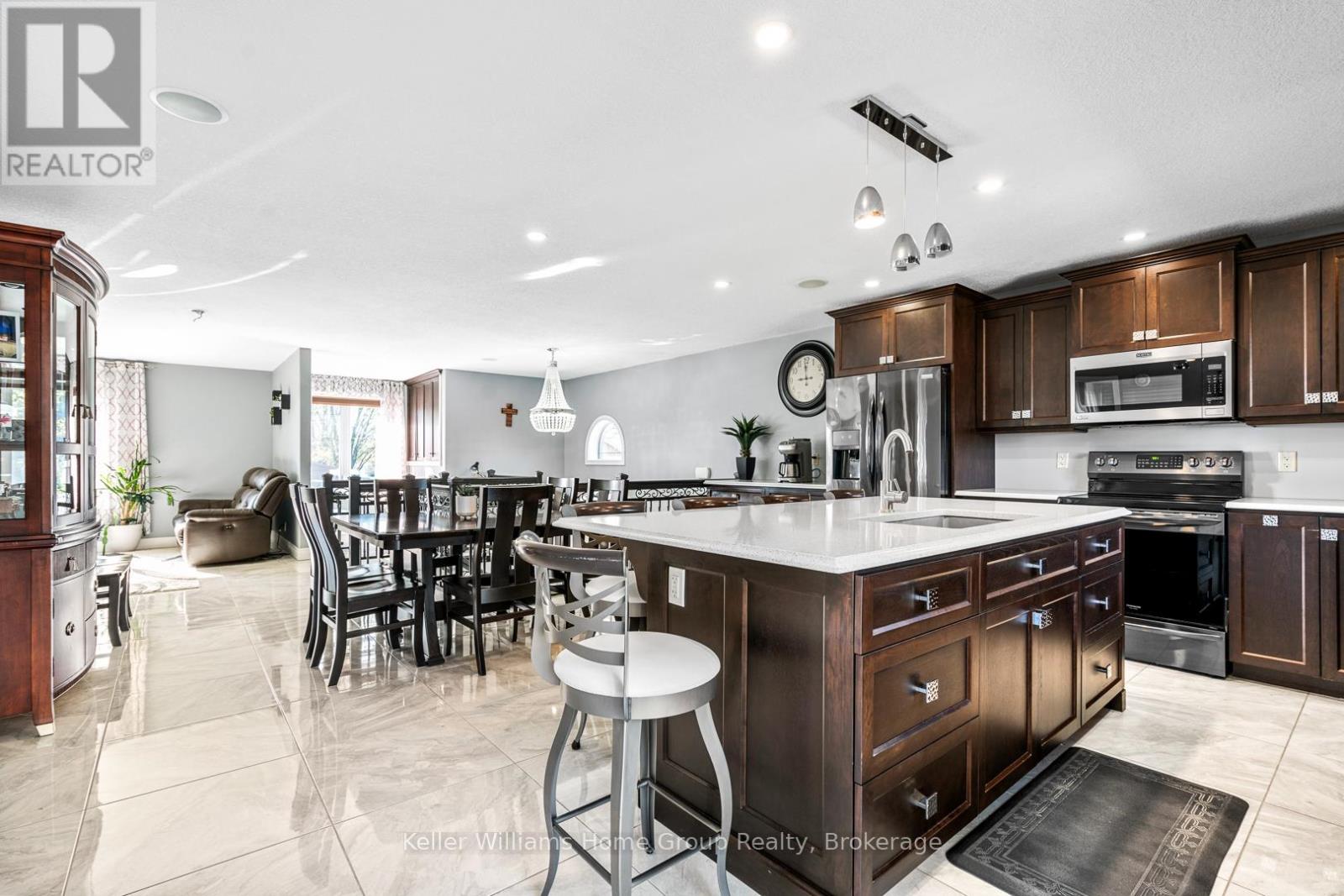 Photo 18 of 202 Ellen Street, North Perth ON