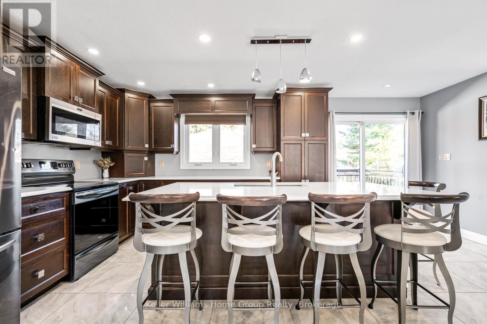Photo 23 of 202 Ellen Street, North Perth ON