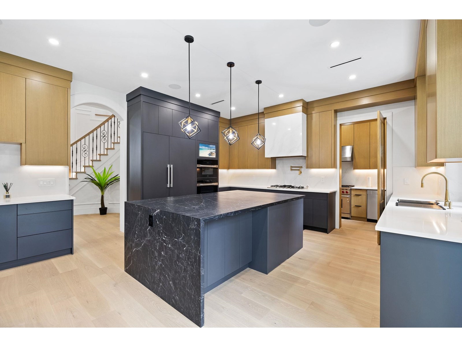 10258 128A STREET, Surrey real estate listing R3015892