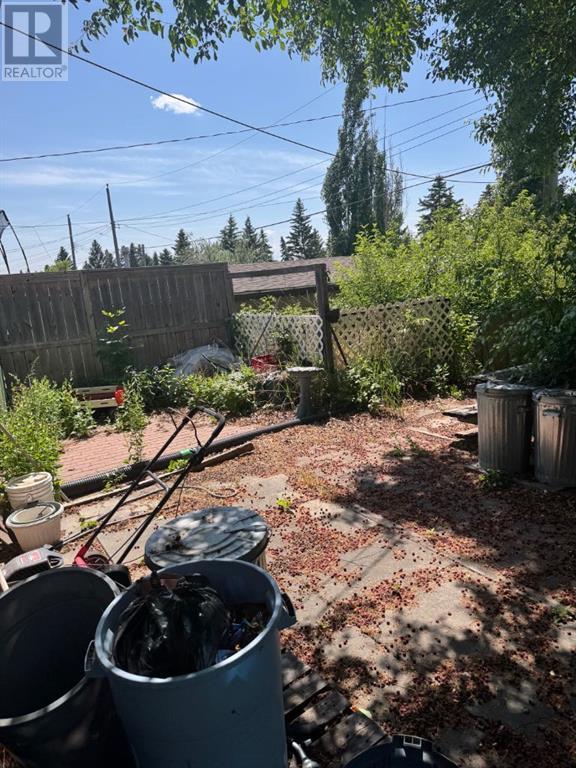 Single Family House Bungalow for Sale in  Queen Charlotte Drive SE Queensland Calgary 