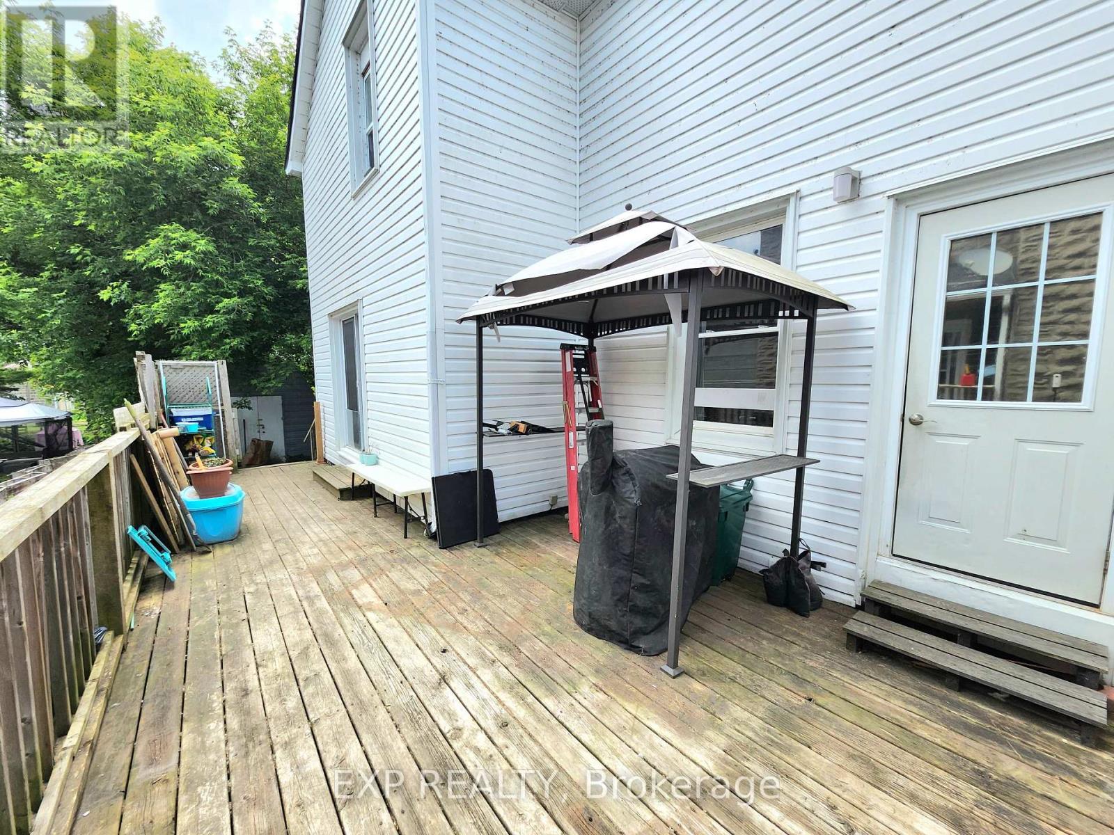 Photo 21 of 485 Dibble Street W, Prescott ON