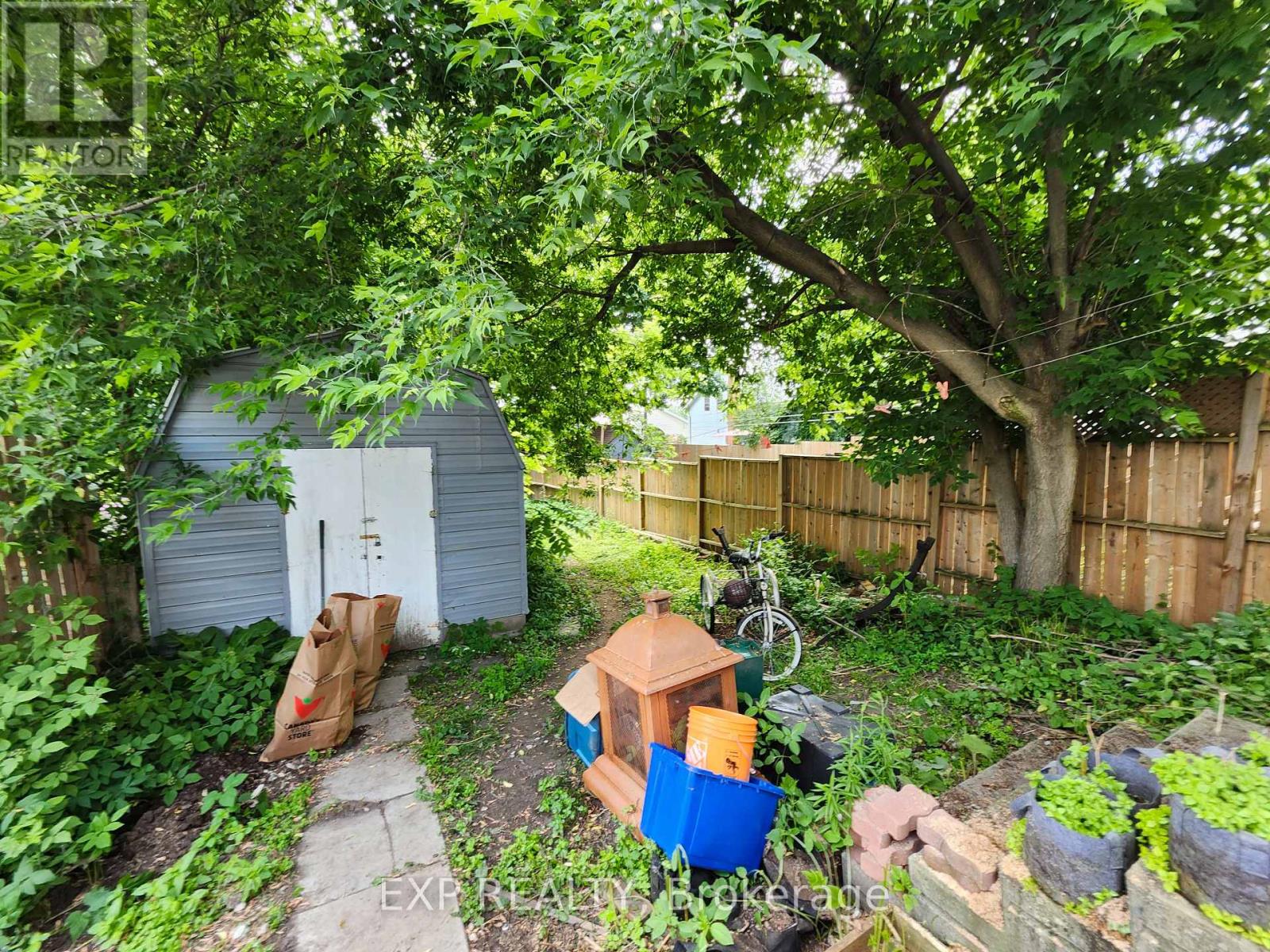 Photo 24 of 485 Dibble Street W, Prescott ON