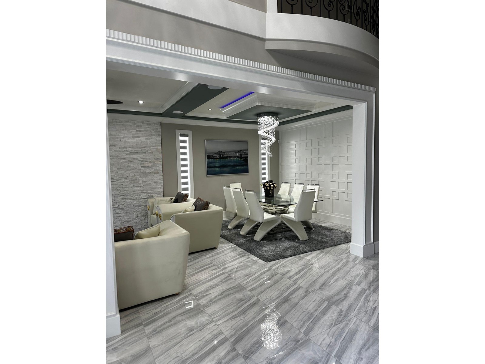 8960 150A STREET, Surrey
