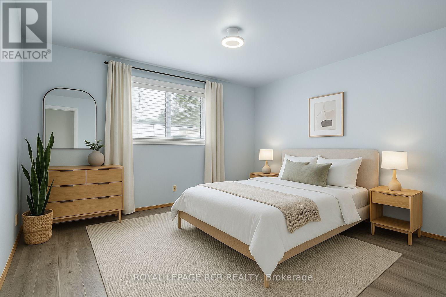 Photo 17 of 80 Woodside Drive, Orillia ON