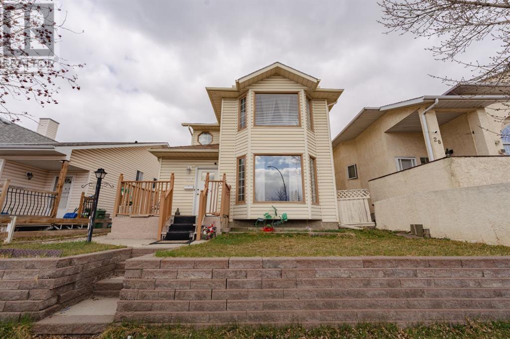 Single Family House for Sale in  Laguna Close NE Monterey Park Calgary 
