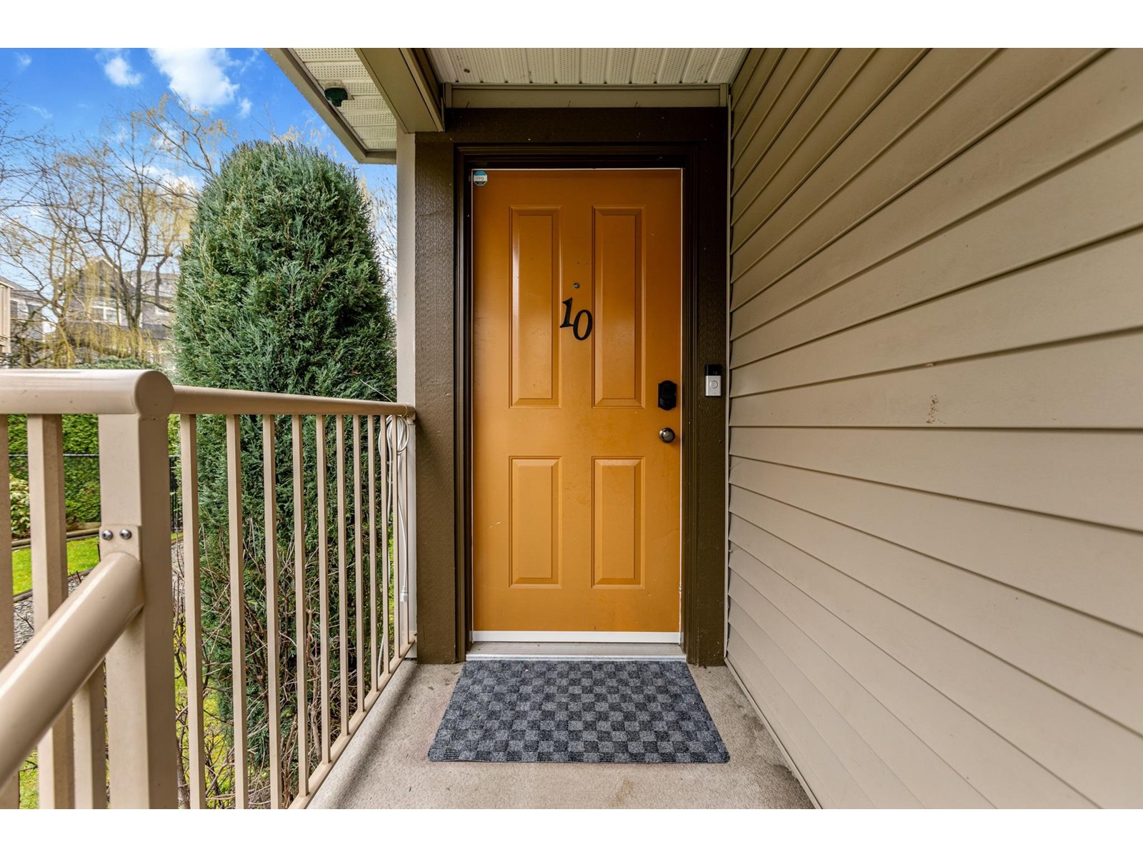 Photo 6 of 10 46778 Hudson Road Promontory, Chilliwack BC