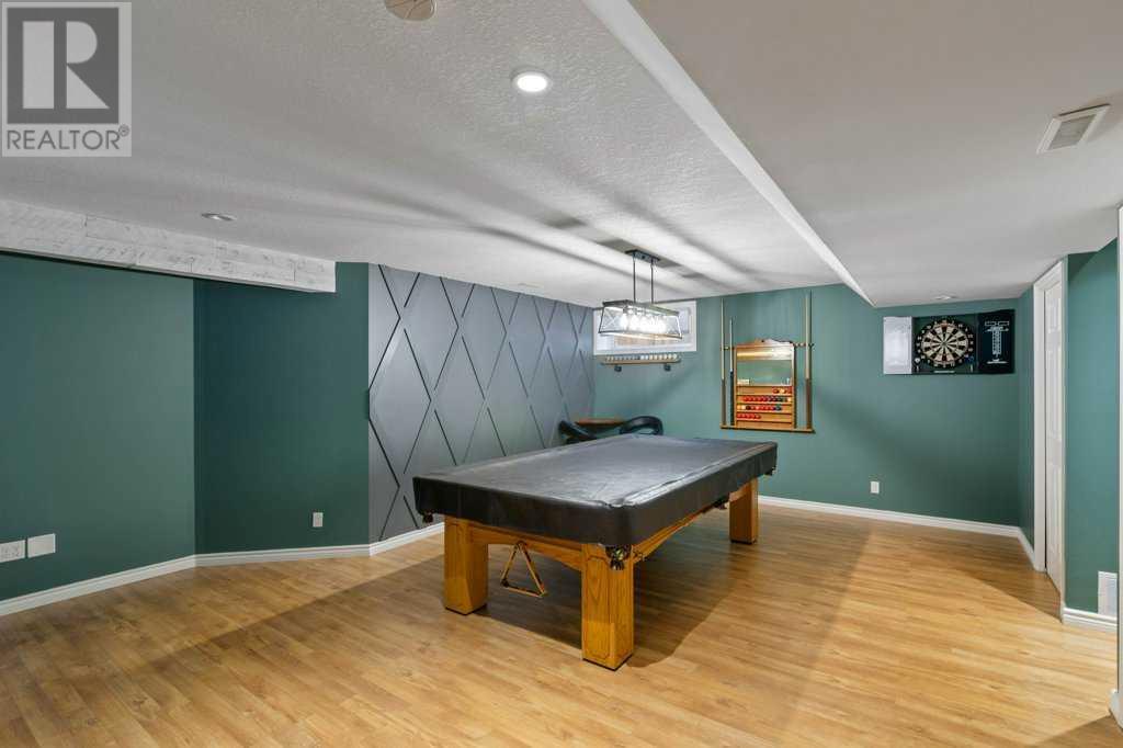 Single Family House for Sale in  Everglen Rise SW Evergreen Calgary 
