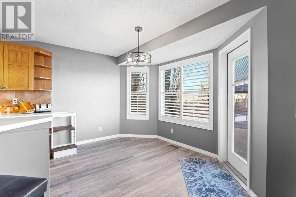 Single Family House for Sale in  Everglen Rise SW Evergreen Calgary 
