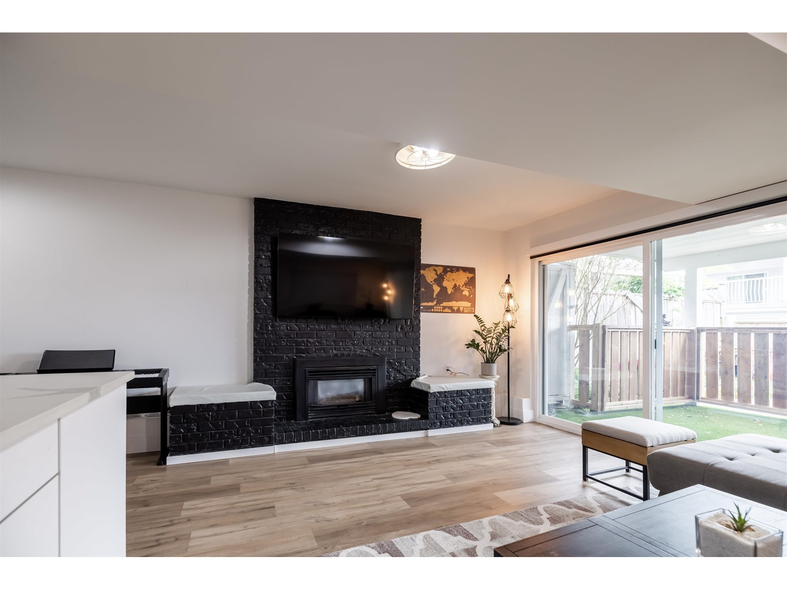 15170 BEACHVIEW AVENUE, White Rock