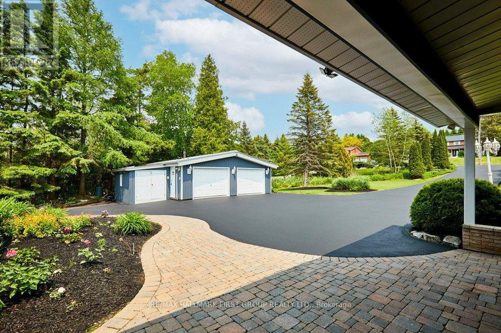 Photo 8 of 6 Ambleside Drive, Scugog ON