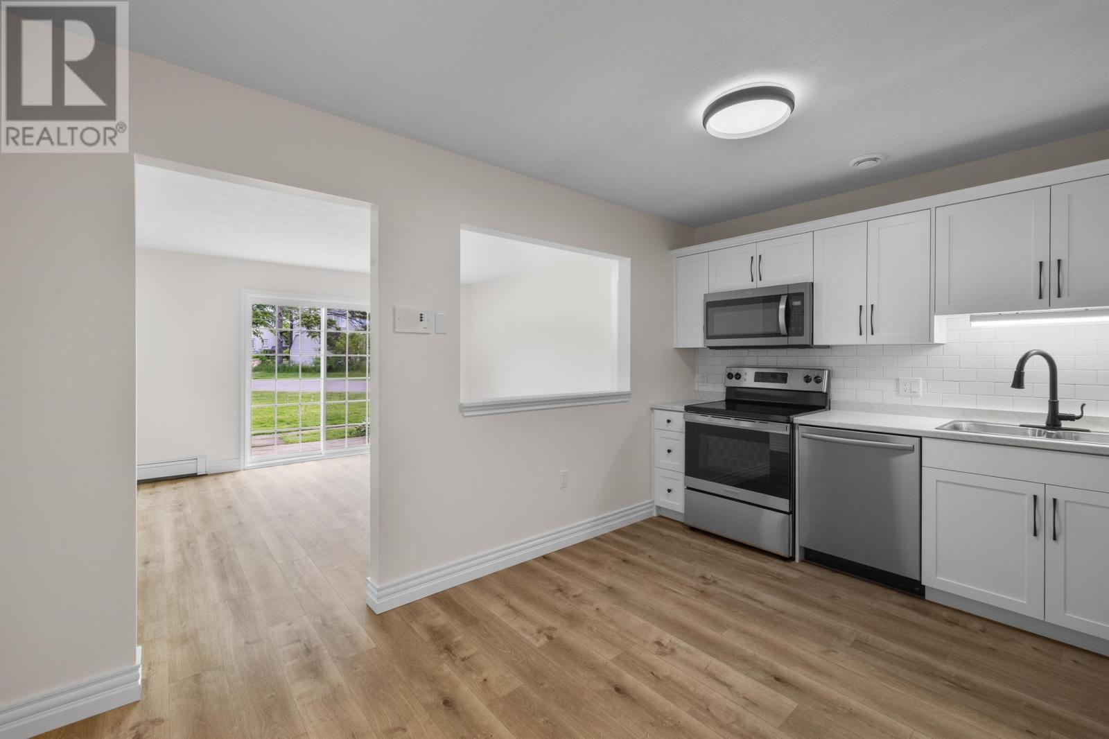 Photo 15 of 106 6 22 Waterview Heights, Charlottetown PE