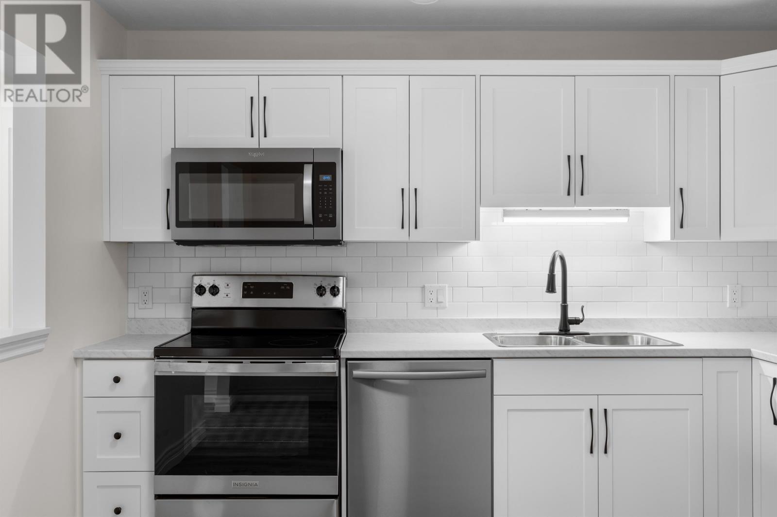 Photo 6 of 106 6 22 Waterview Heights, Charlottetown PE