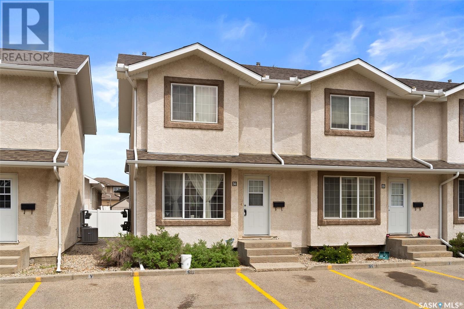 Single Family House 2 Level for Sale in   WINDSOR PARK ROAD Regina 