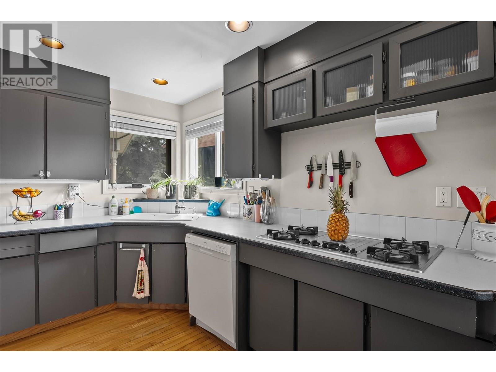 Photo 3 of 155 Connaught Road, Kamloops BC