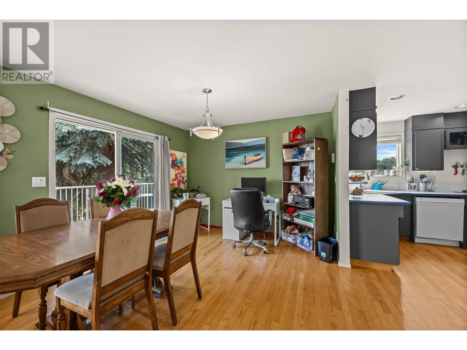 Photo 5 of 155 Connaught Road, Kamloops BC