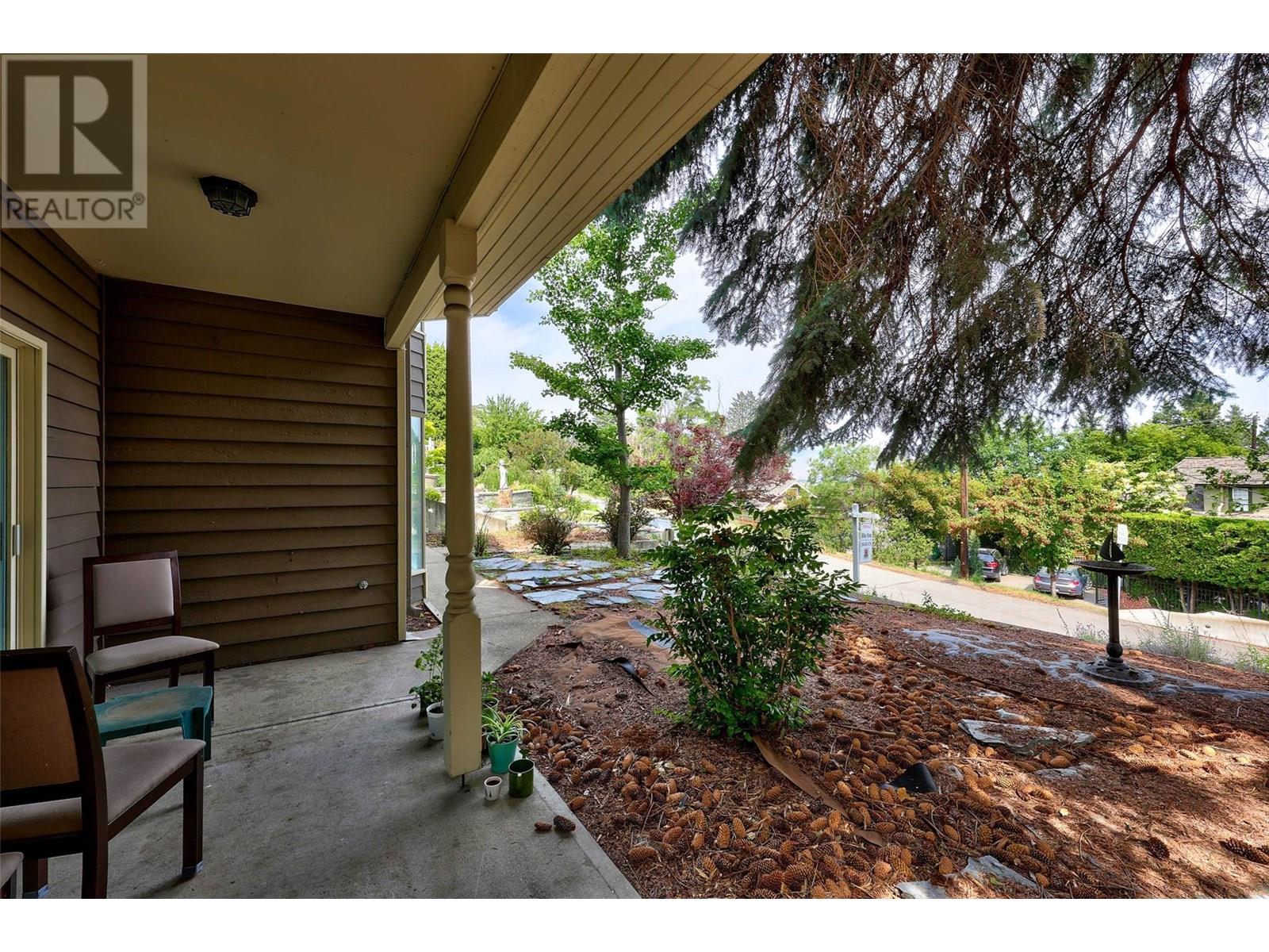 Photo 8 of 155 Connaught Road, Kamloops BC