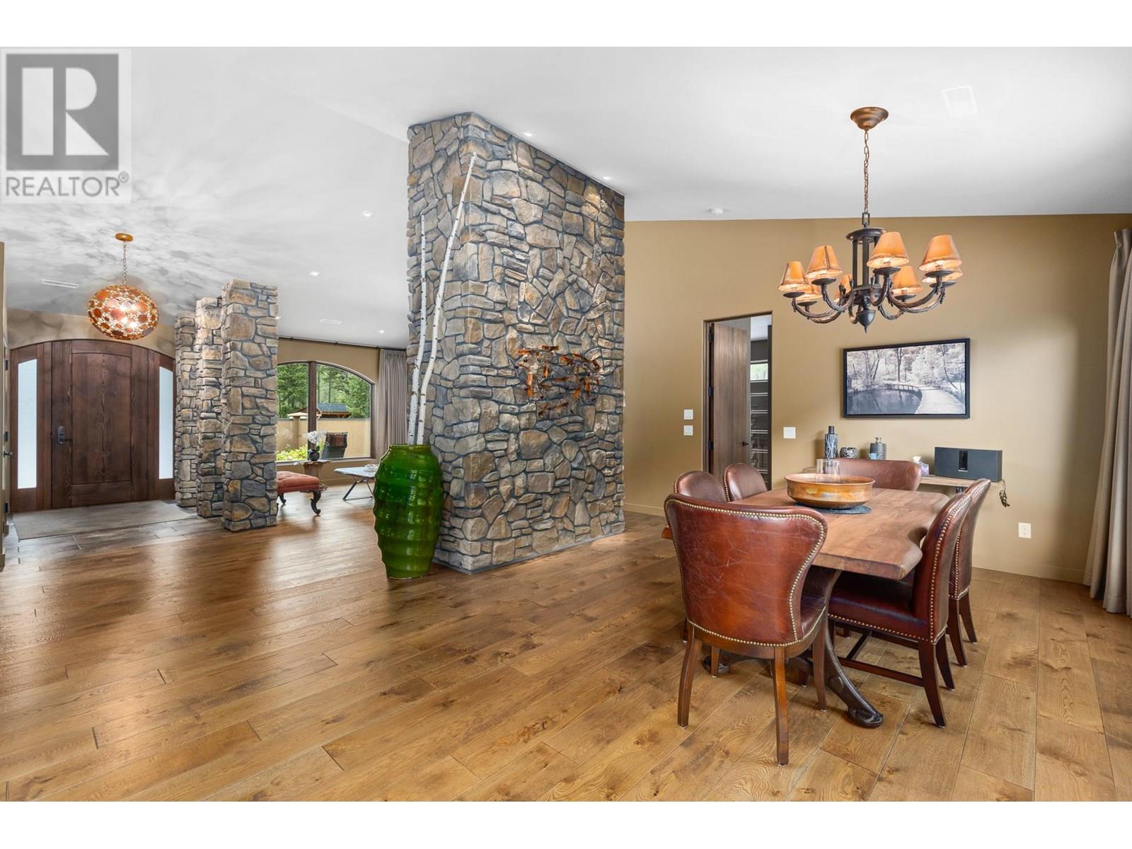  4335 Maxwell Road, Peachland