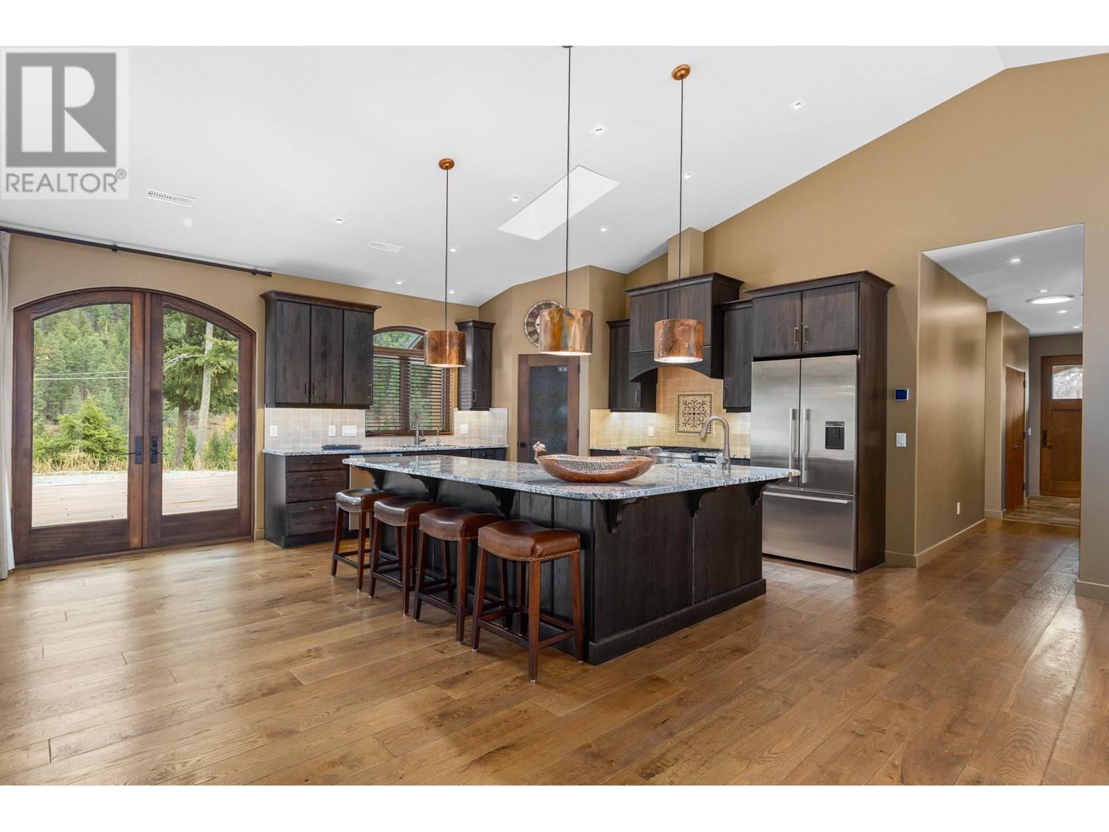  4335 Maxwell Road, Peachland