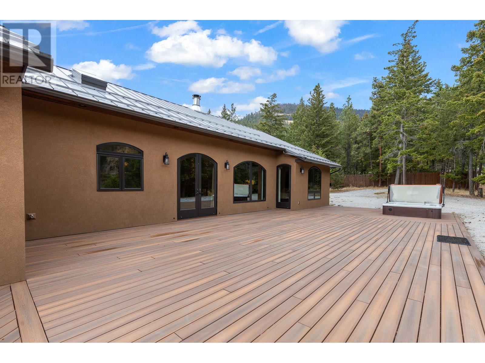  4335 Maxwell Road, Peachland