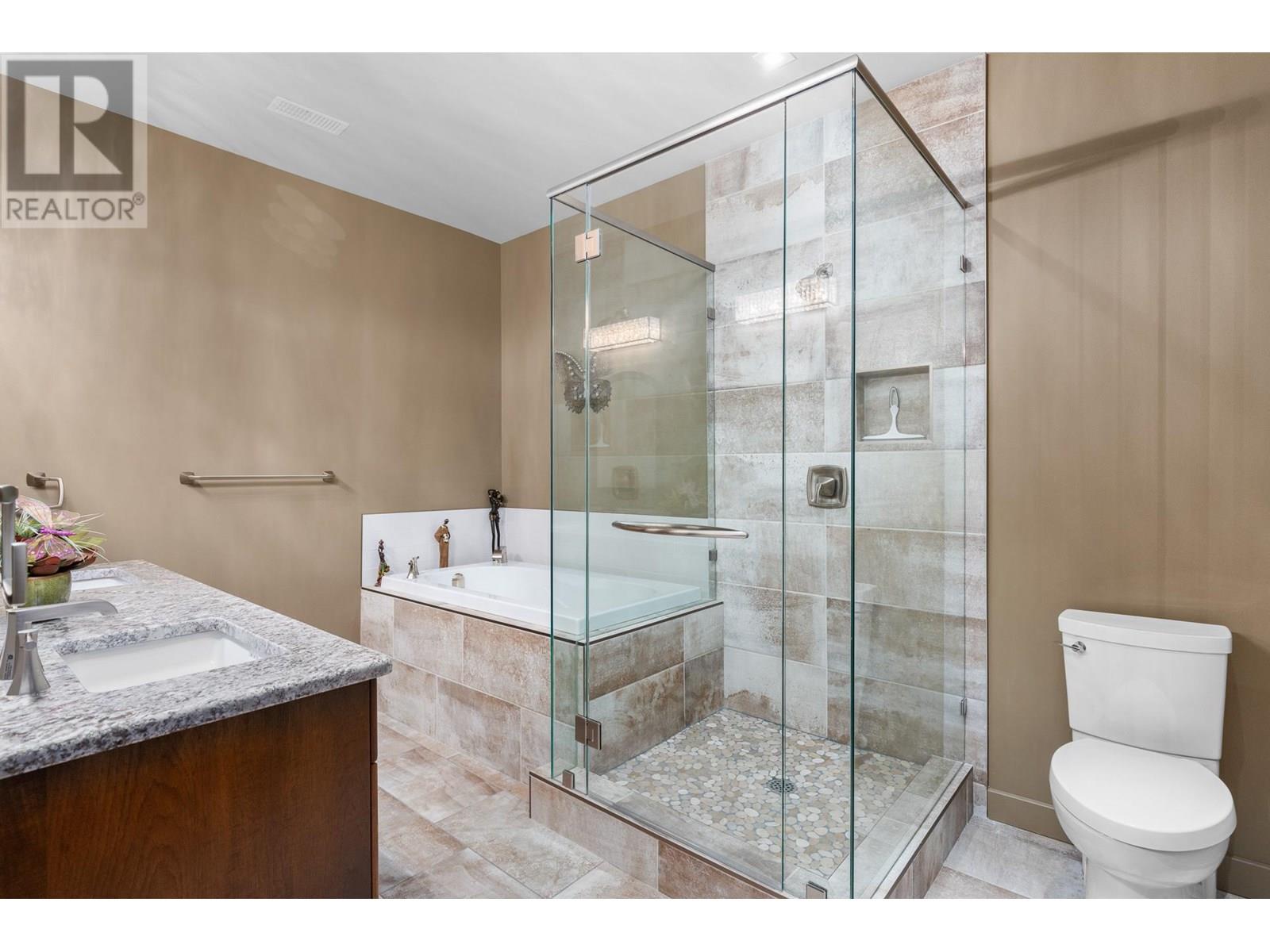  4335 Maxwell Road, Peachland