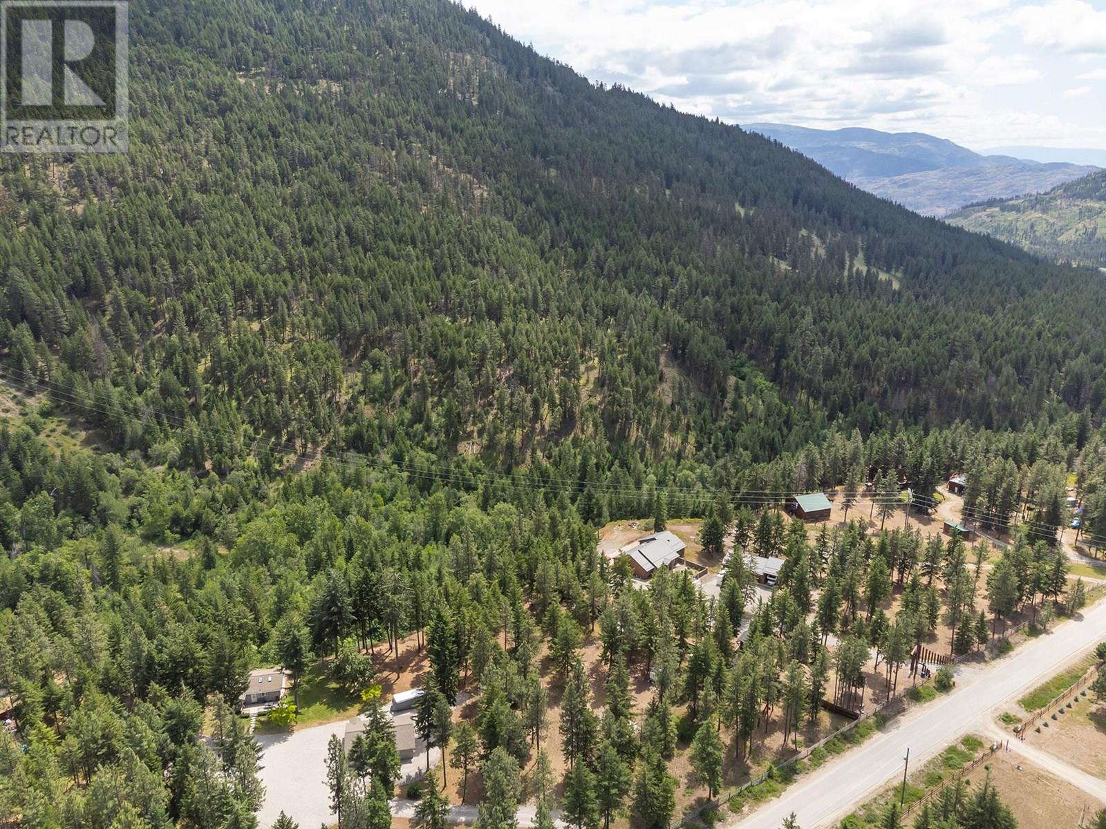  4335 Maxwell Road, Peachland