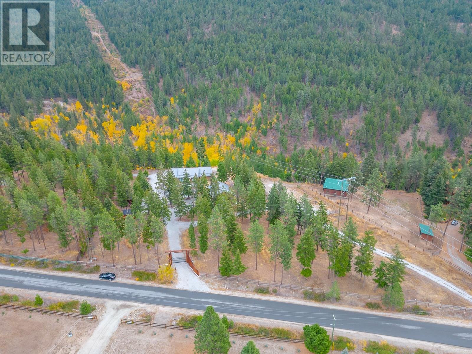  4335 Maxwell Road, Peachland