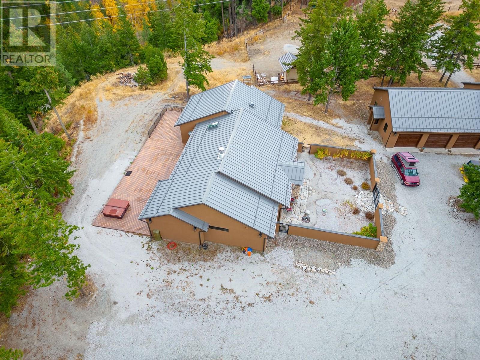  4335 Maxwell Road, Peachland