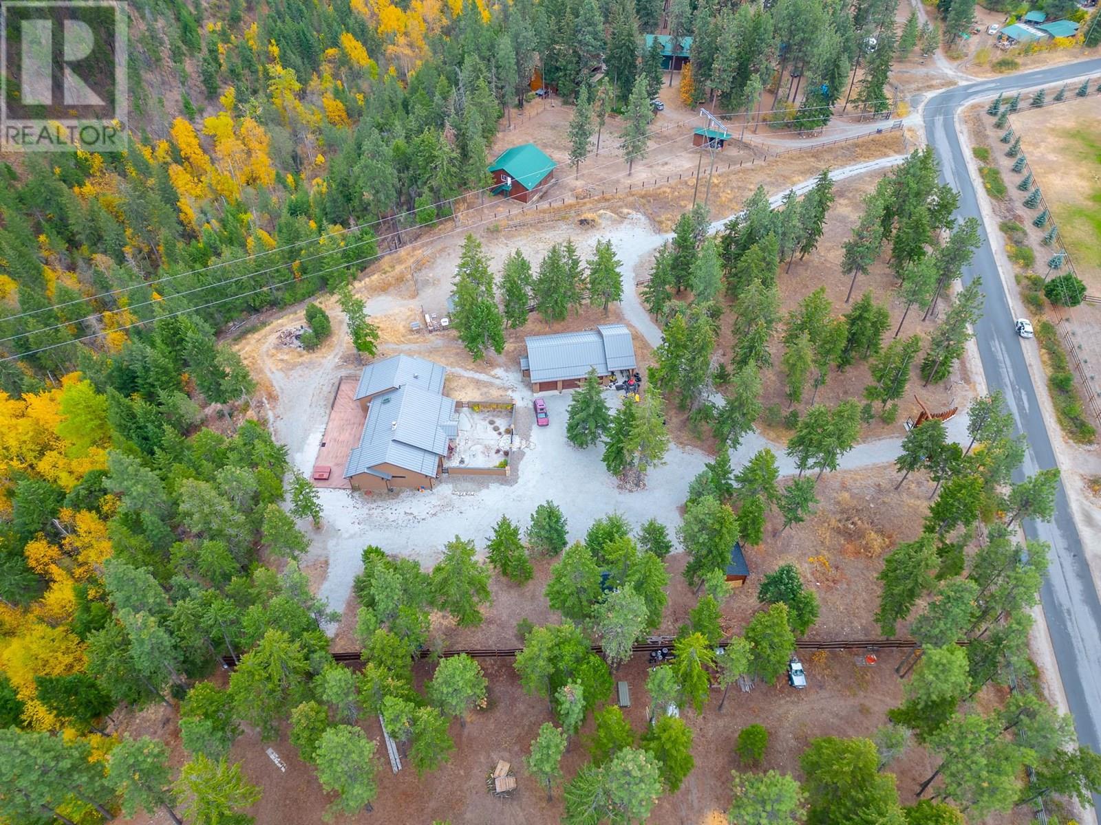  4335 Maxwell Road, Peachland