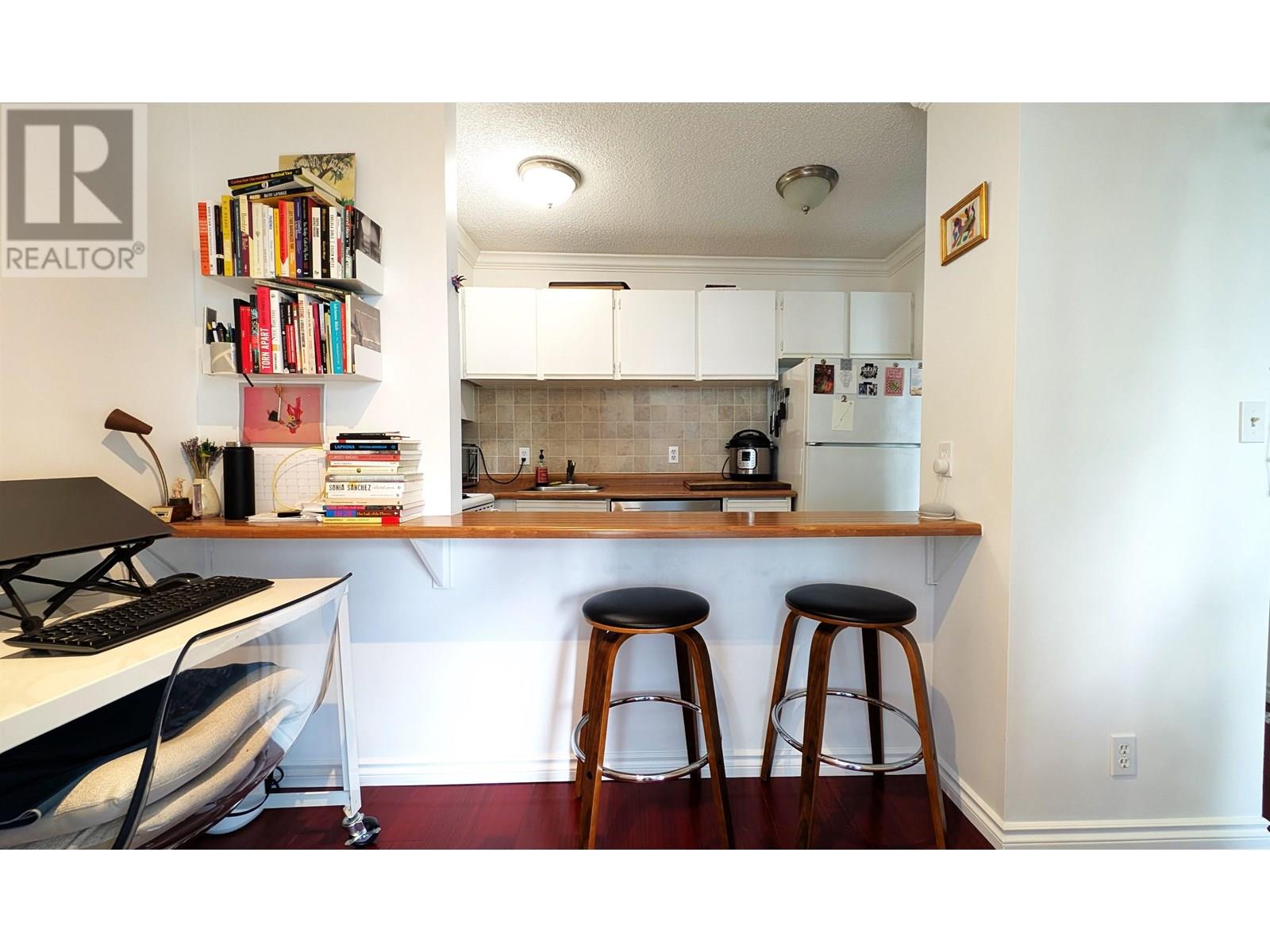 Photo 1 of 903 1330 Hornby Street, Vancouver BC