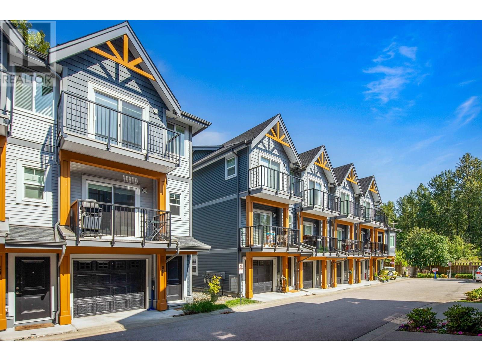 Photo 6 of 31 22810 113 Avenue, Maple Ridge BC