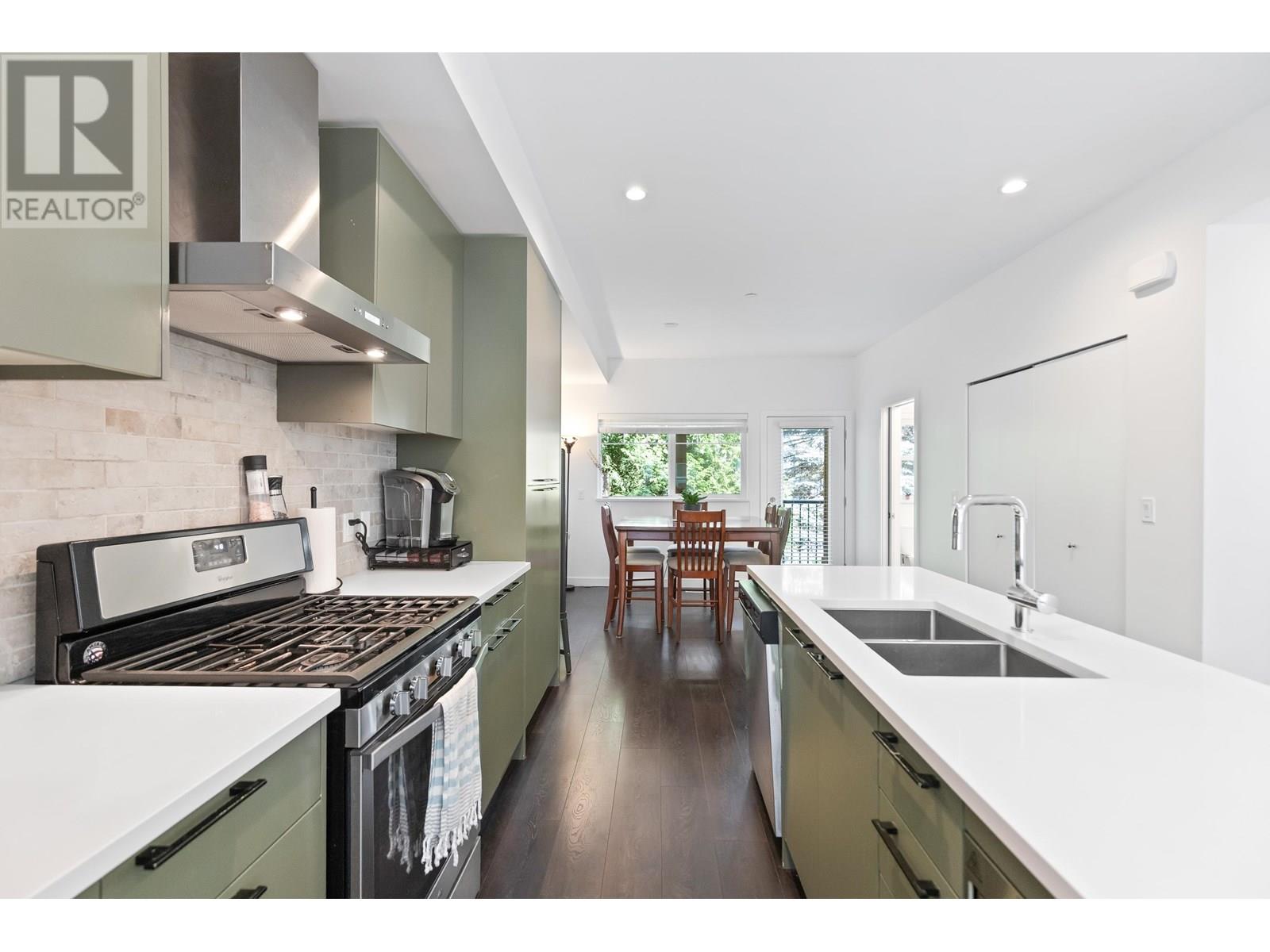 Photo 29 of 31 22810 113 Avenue, Maple Ridge BC