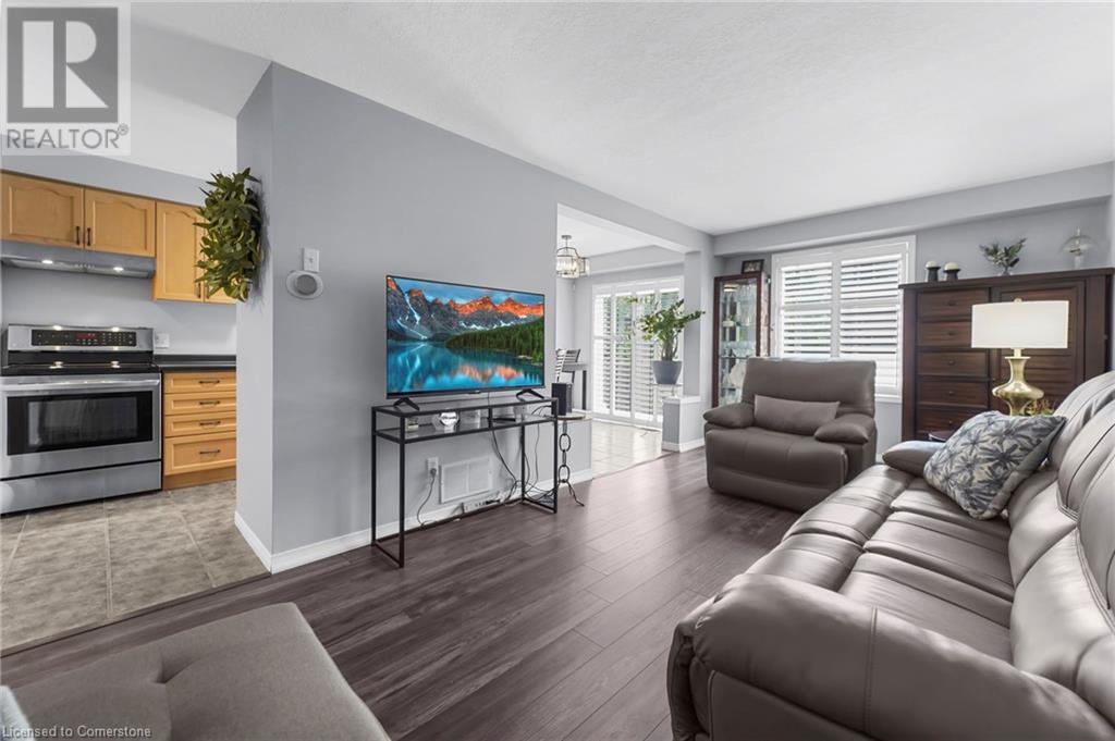 Photo 10 of 1523 Upper Gage Avenue Unit 10, Hamilton ON