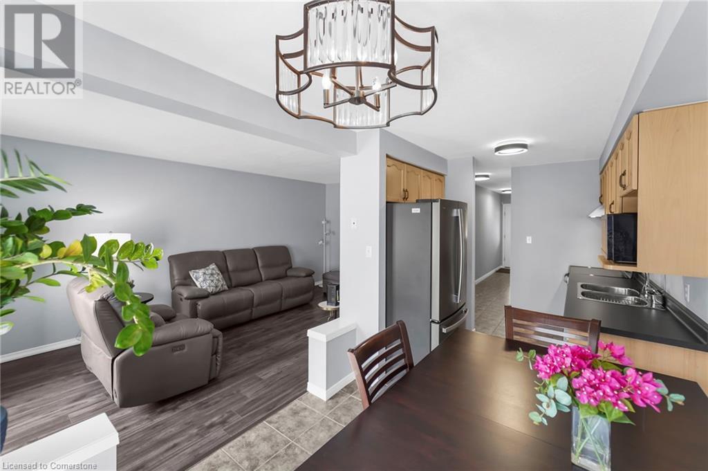 Photo 13 of 1523 Upper Gage Avenue Unit 10, Hamilton ON
