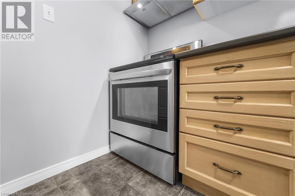 Photo 18 of 1523 Upper Gage Avenue Unit 10, Hamilton ON