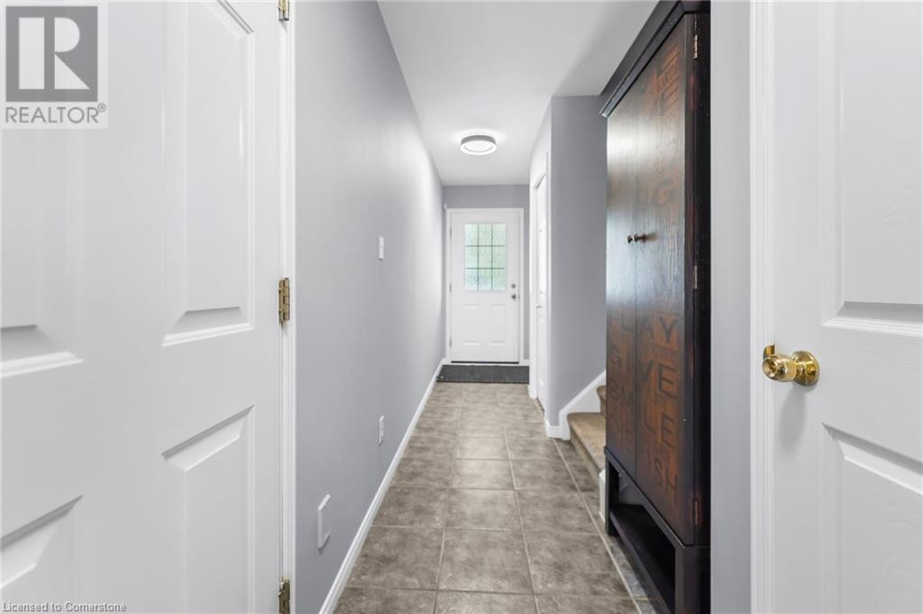 Photo 8 of 1523 Upper Gage Avenue Unit 10, Hamilton ON