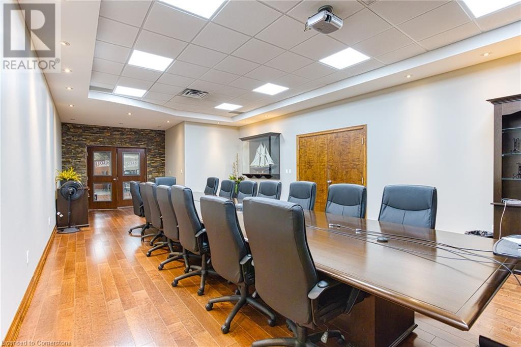 Photo 4 of 46 Community Avenue, Stoney Creek ON