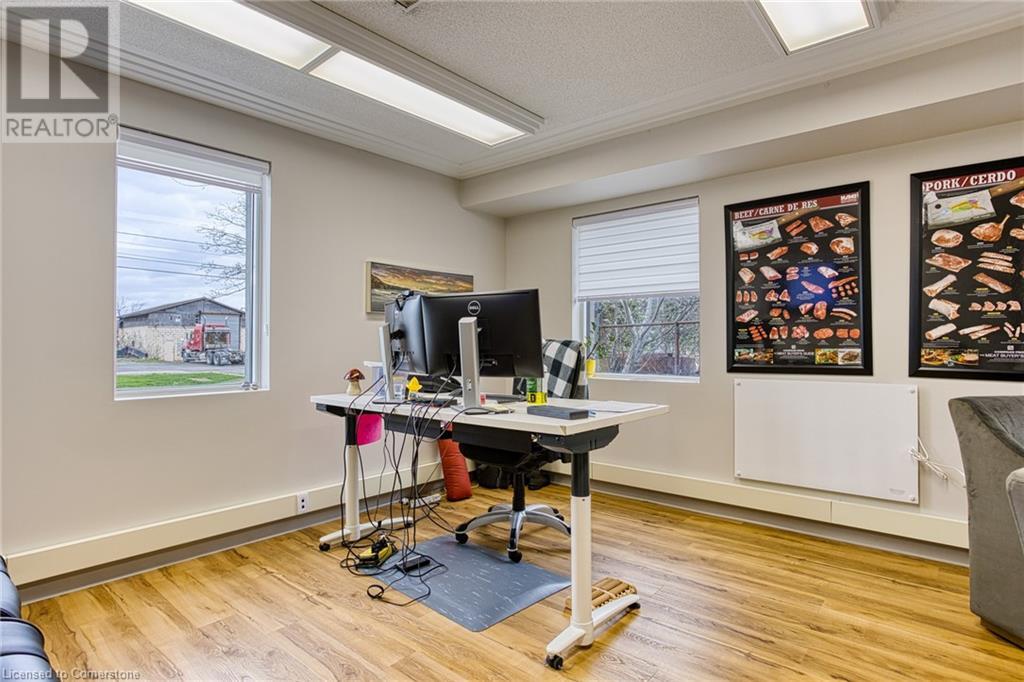 Photo 12 of 46 Community Avenue, Stoney Creek ON