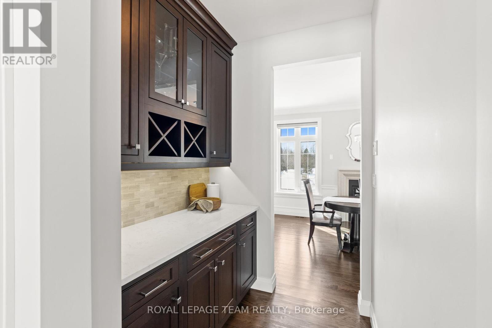 Photo 10 of 1140 Meadowshire Way, Ottawa ON