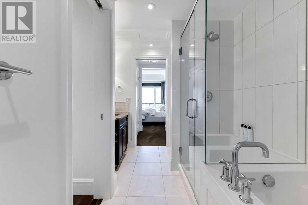 Single Family House for Sale in   Quarry Way SE Douglasdale/Glen Calgary 